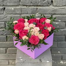 Цветочная композиция из Розы в коробке в Красный Бор