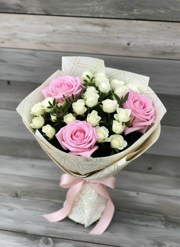 Букет цветов из: Розы в Красный Бор