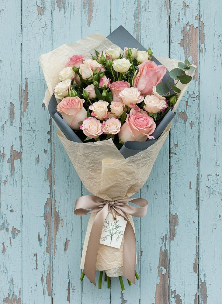 Букет цветов из: Розы в Красный Бор