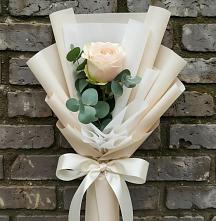 Букет цветов из:  Розы в Красный Бор