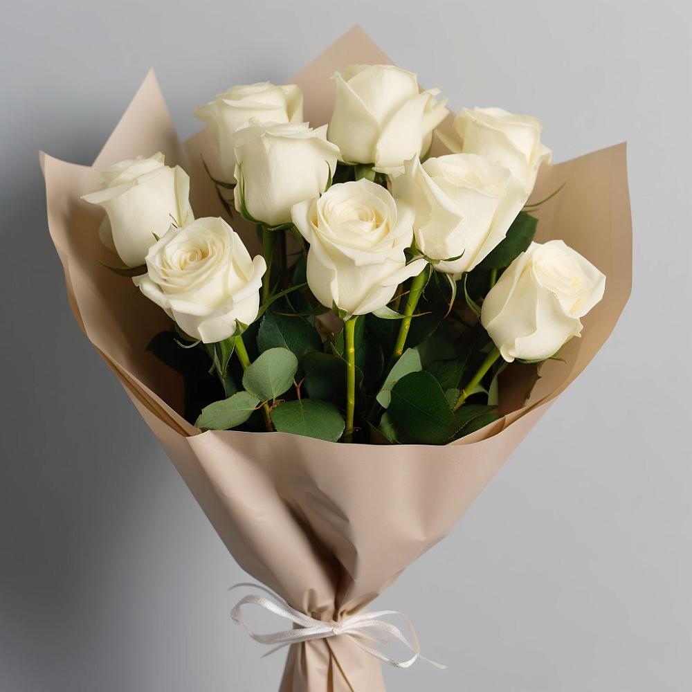 Букет 9 Белых роз Эдлесс Лав в Красный Бор