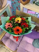 Букет цветов из:  Герберы, Хризантемы и Альстромерии #REPLACE_PRED# Красный Бор