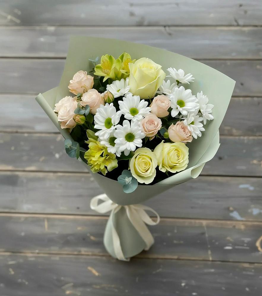 Букет цветов из: Альстромерии, Розы и Хризантемы в Красный Бор