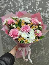 Букет цветов из:  Гвоздики, Орхидеи и Розы #REPLACE_PRED# Красный Бор