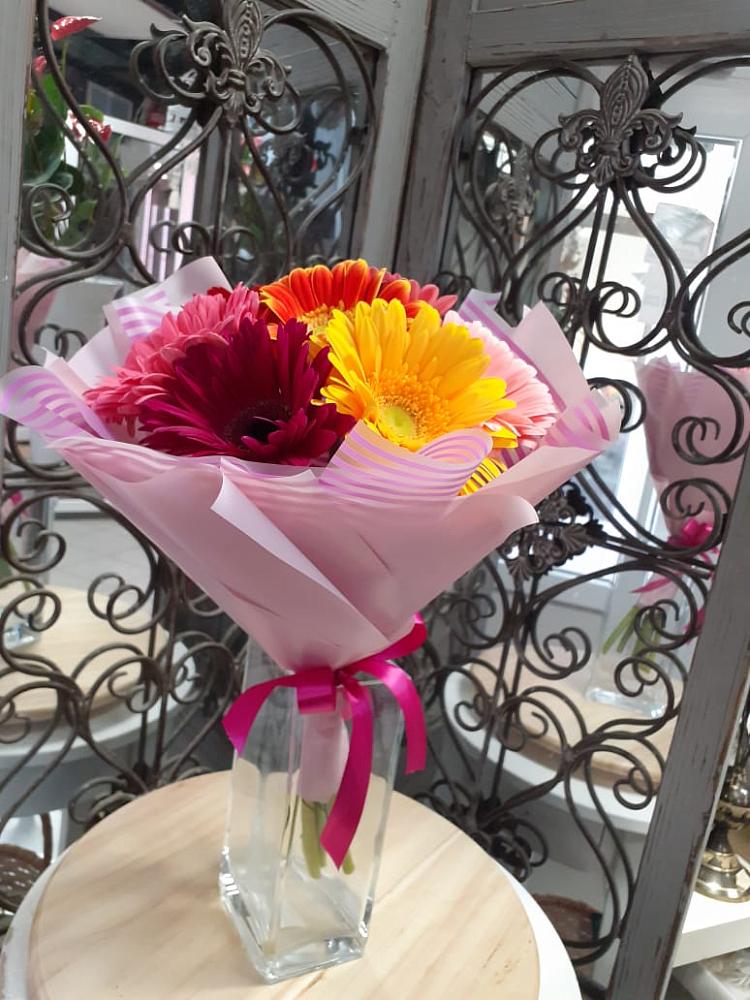 Букет цветов из: Герберы в Красный Бор