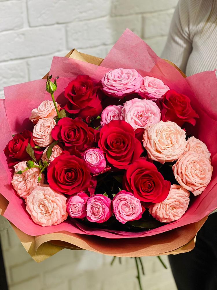 Букет цветов из: Розы в Красный Бор