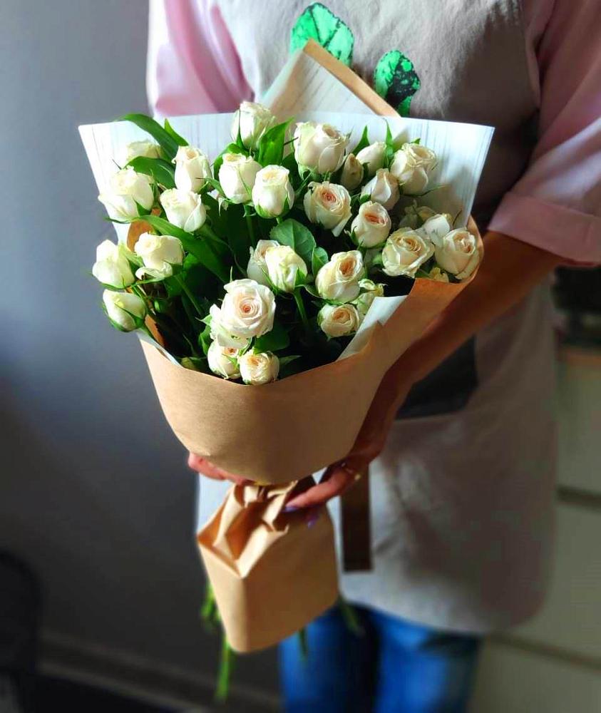 Букет цветов из: Розы в Красный Бор