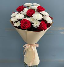 Букет цветов из:  Розы и Хризантемы в Красный Бор