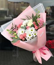 Букет цветов из:  Розы, Лизиантусы и Хризантемы в Красный Бор