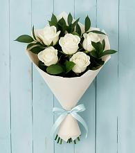 Букет цветов из:  Розы в Красный Бор