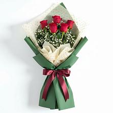 Букет цветов из:  Розы в Красный Бор