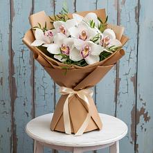 Букет цветов из:  Орхидеи и Розы #REPLACE_PRED# Красный Бор